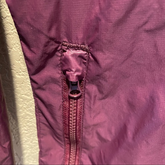 Oiselle Windbreaker - Picture 3 of 6